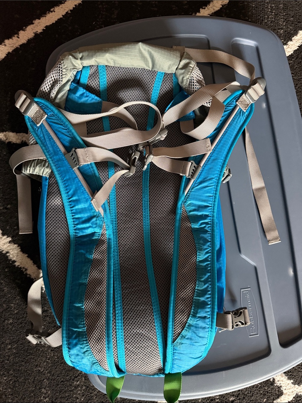 L.L. Bean  Blue Daypack Jacket-Style Backpack - Picture 5 of 12